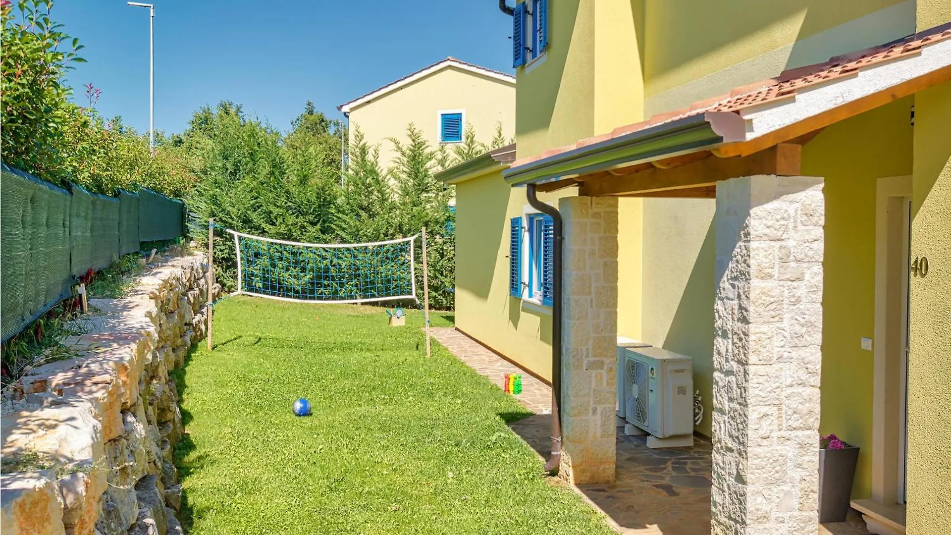 Stunning Home In Naselje Muzini With Sauna Tomisici 0*,